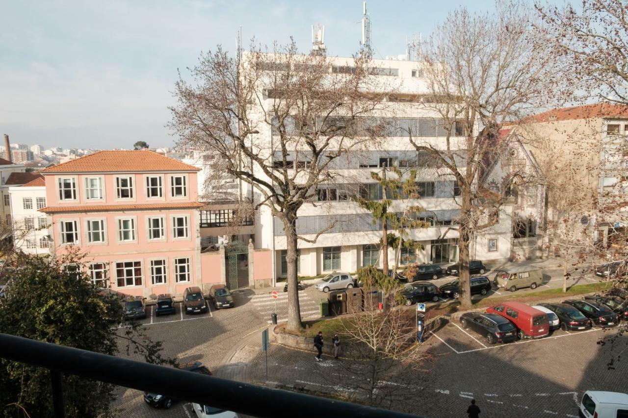 Apartment With Balcony In The Square Porto Dış mekan fotoğraf